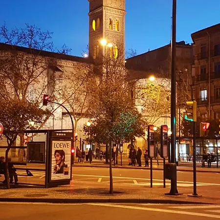 Casa Pedrada El Coso Zaragoza